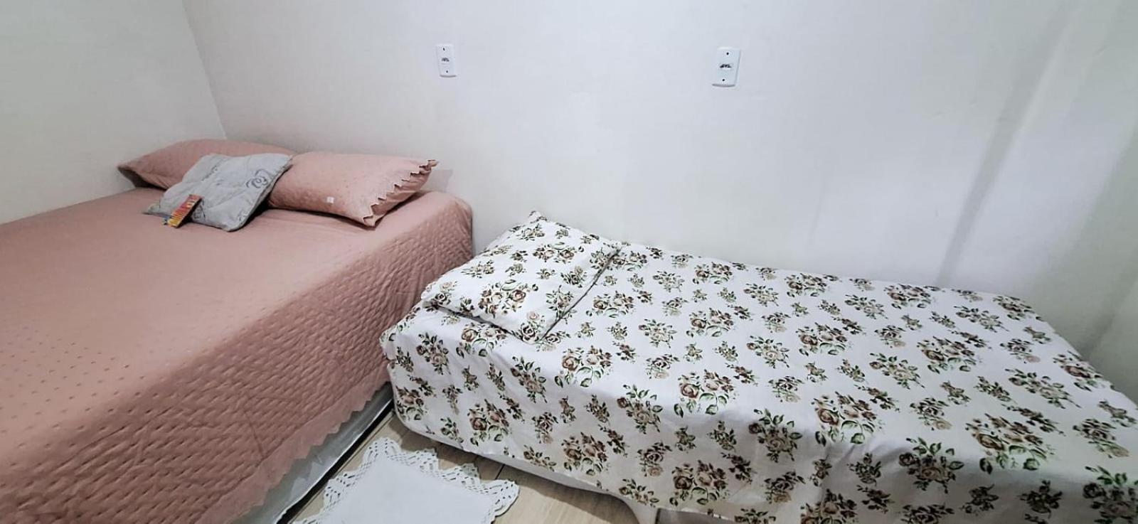 Kitnet S1 Em Torres-Rs - Na Mais Bela Praia Gaucha - Cozinha - Banheiro - Ar Condicionado - Tv E Wi-Fi - Estacionamento - Anfitria Superhost No Bnb Bagian luar foto